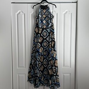 Geometric Patterned Maxi Dress